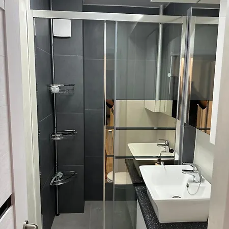 Christmas Market קריובה