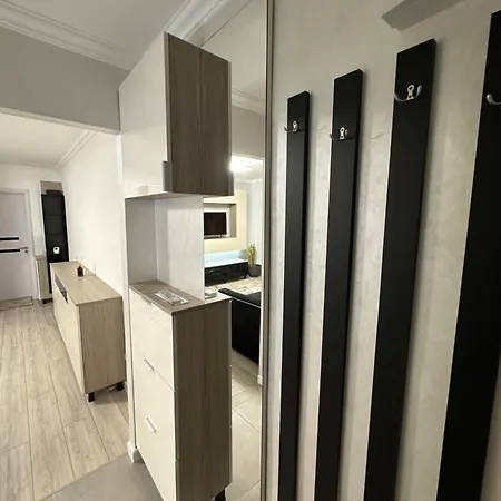 Christmas Market Apartment Craiova